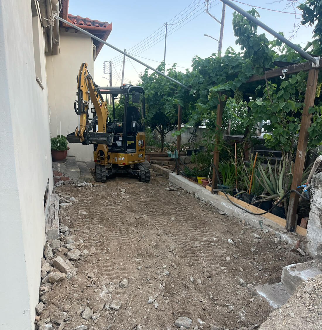 Εκσκαφές-&-Επιχώσεις-στο-Βόλο---Κίσσας